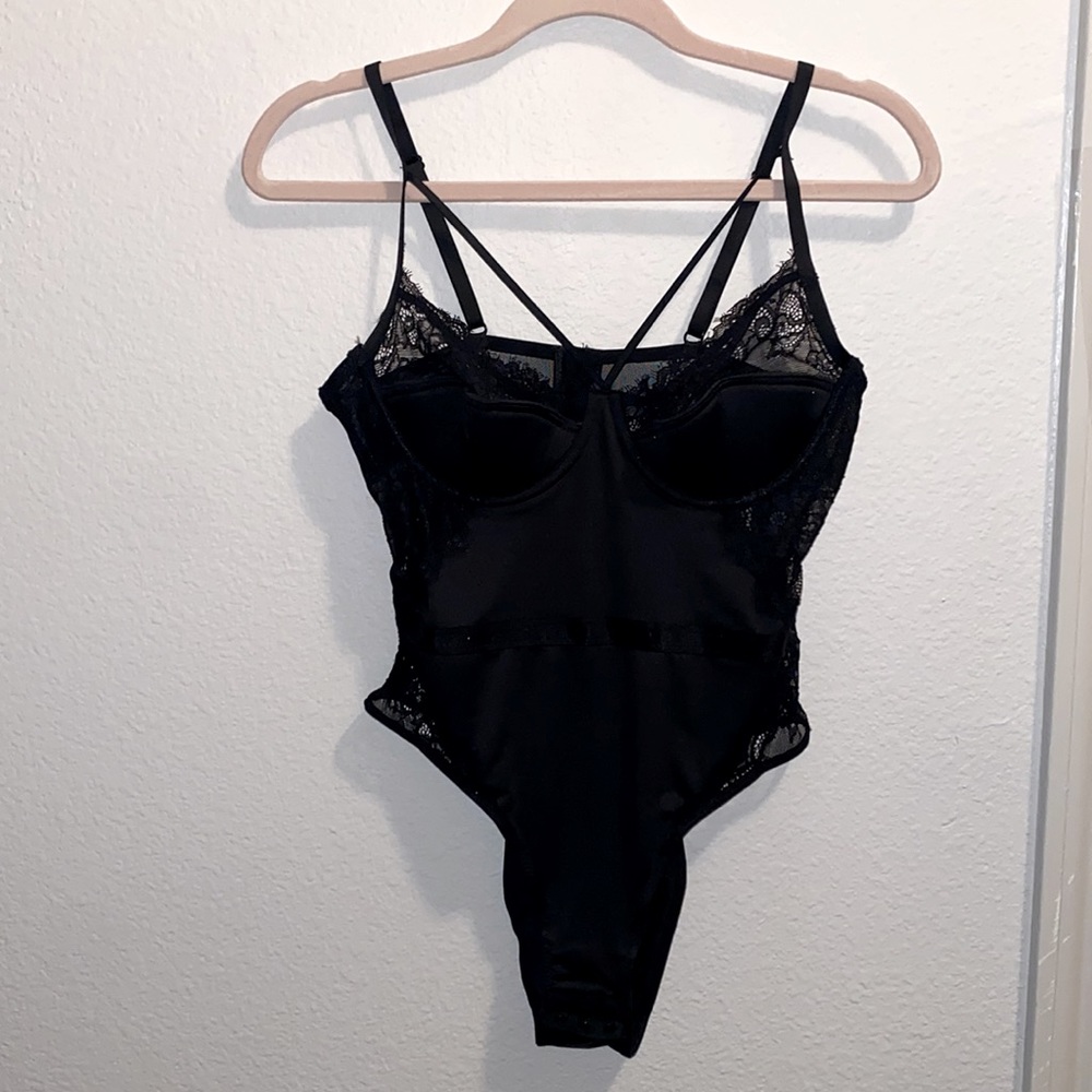 CUTE BLACK BODY SUIT